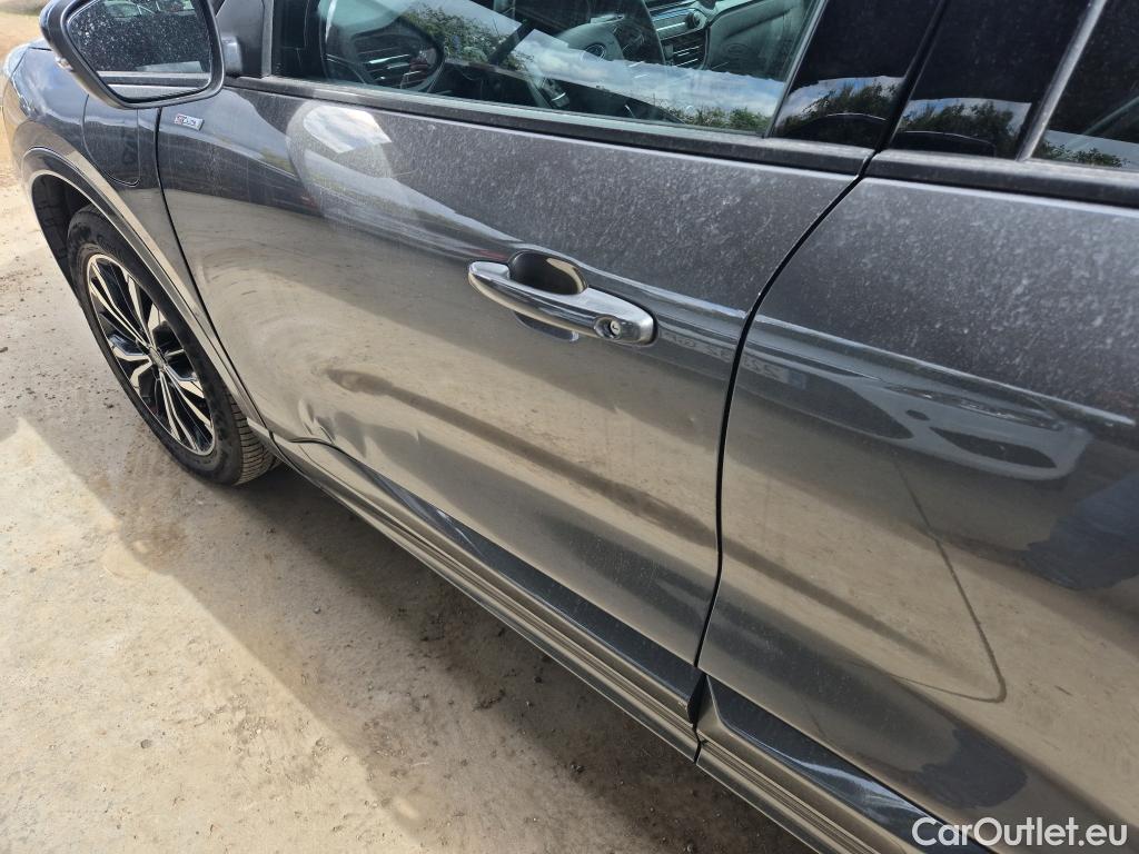  Ford  Kuga  ST-Line X Plug-In Hybrid 2.5 225CV ATV E6d #3