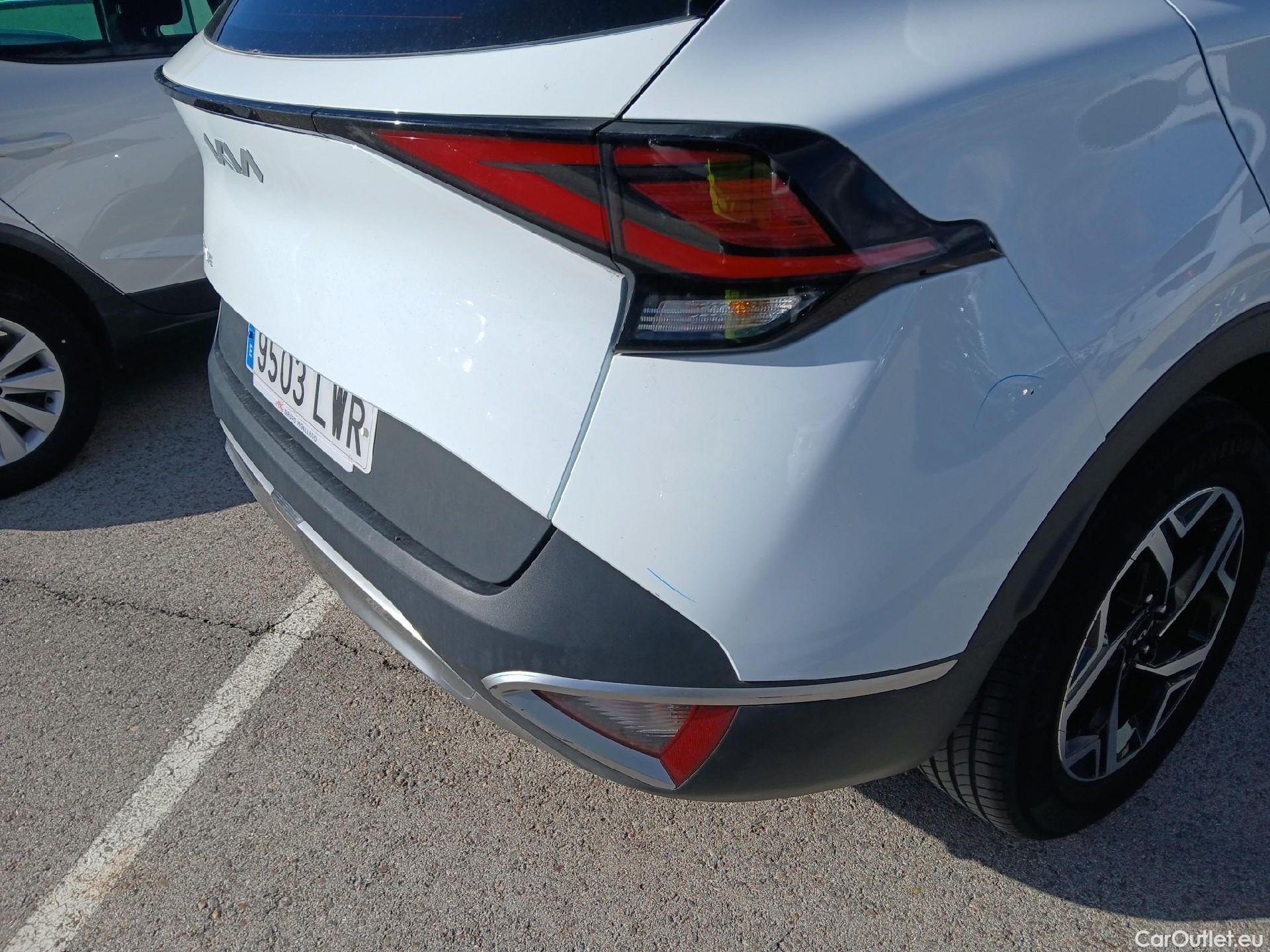  KIA  Sportage KIA  / 2022 / 5P / todoterreno 1.6 T-GDi 110kW (150CV) Concept 4x2 #17