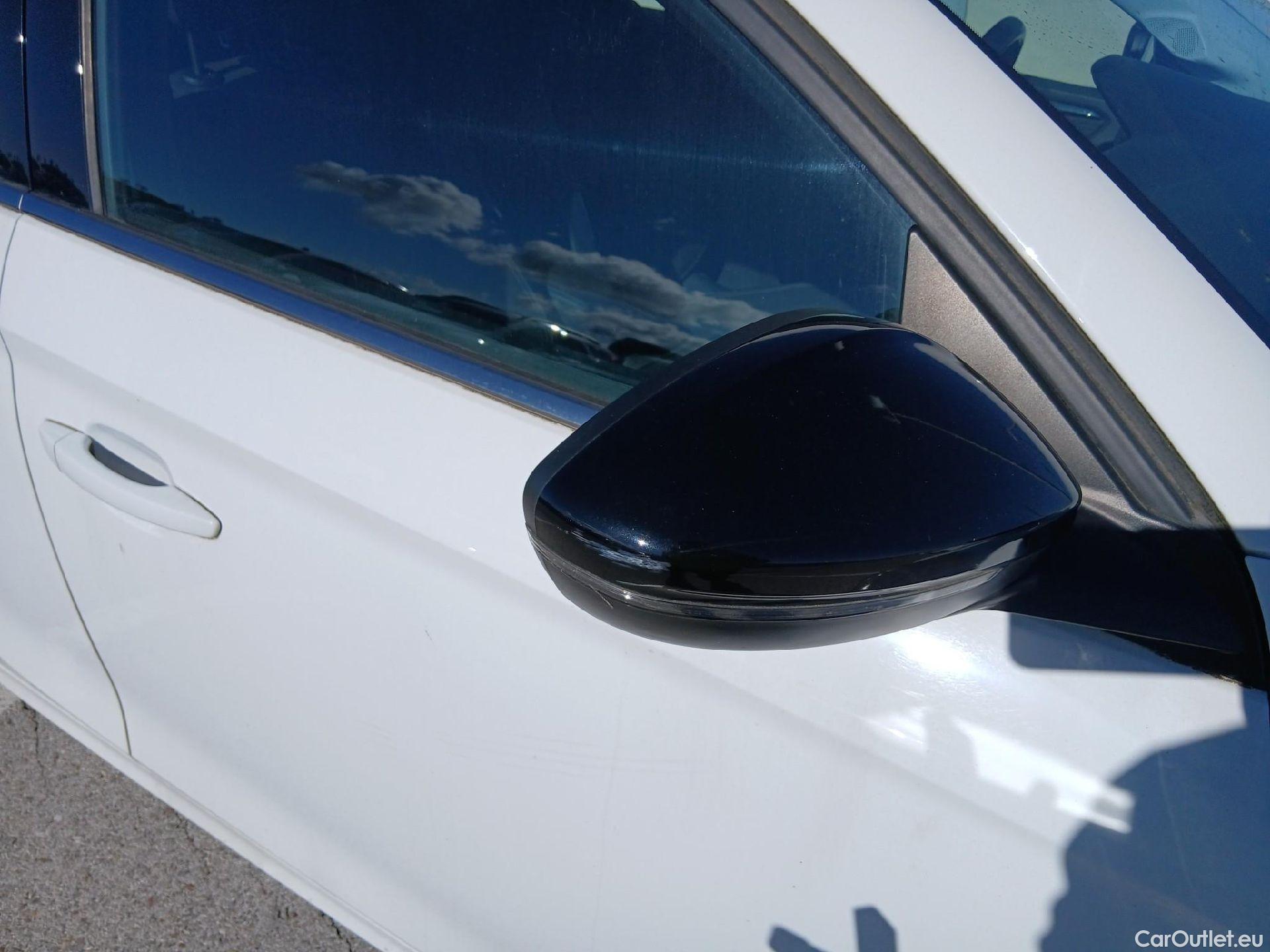  Opel  Corsa OPEL  / 2019 / 5P / berlina con portón 1.2T XHL 74kW (100CV) Elegance (CX) #25