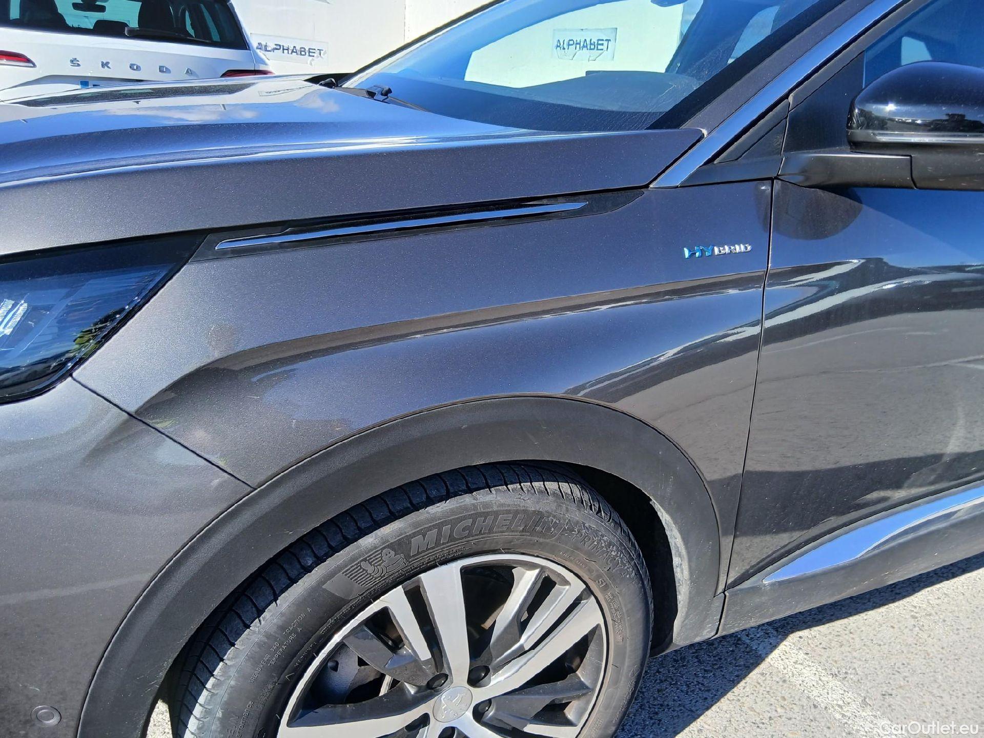  Peugeot  3008 PEUGEOT  Hybrid / 2020 / 5P / todoterreno 225 e-EAT8 Allure (AC2) #11