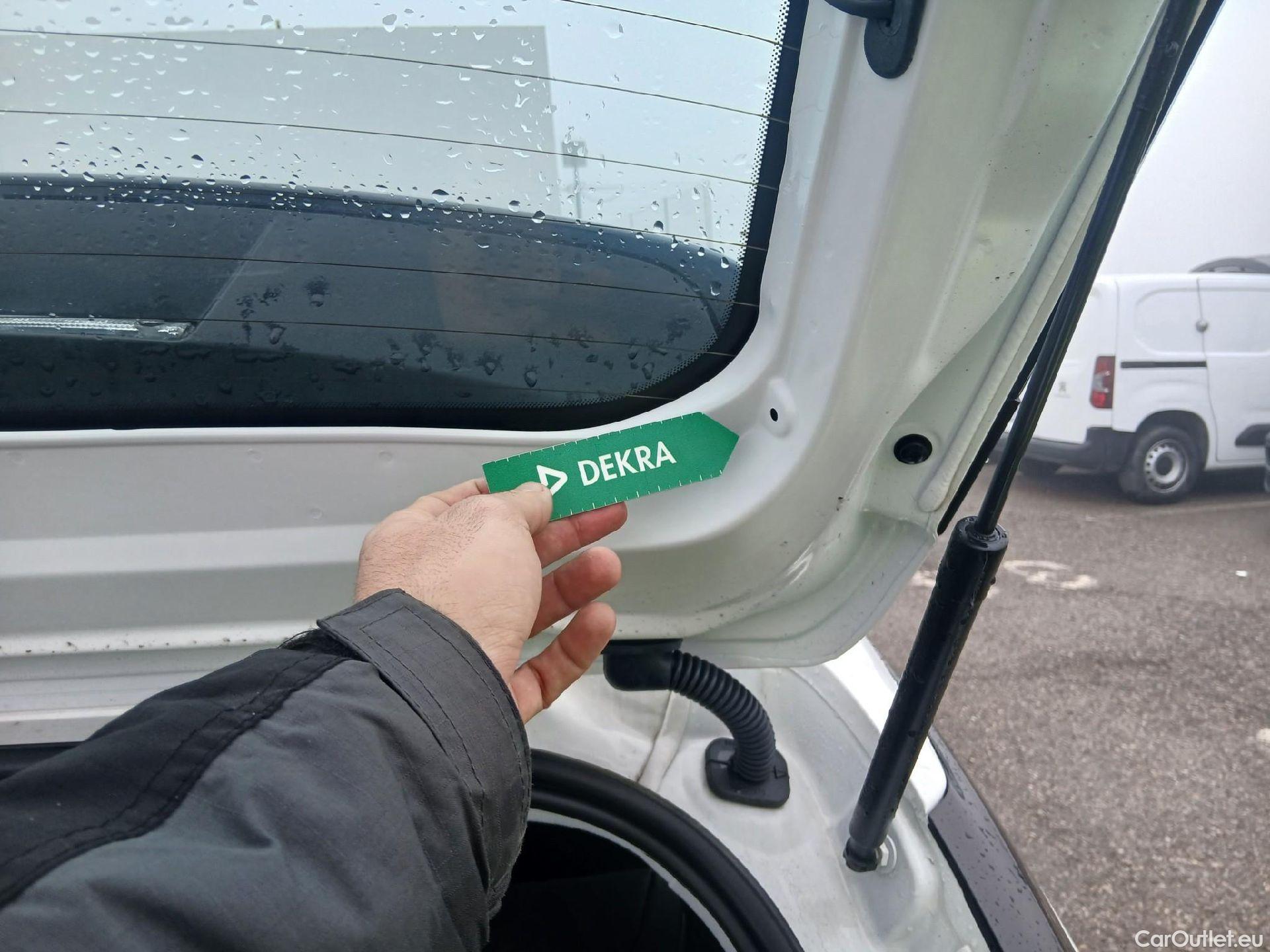  Opel  Corsa OPEL  1.2T XHL 74kW (100CV) Elegance (CX2) #23