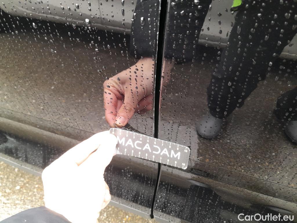  Volvo  XC 40 VOLVO XC40 / 2021 / 5P / todoterreno 1.5 T5 Recharge PHEV Plus Dark Auto #9