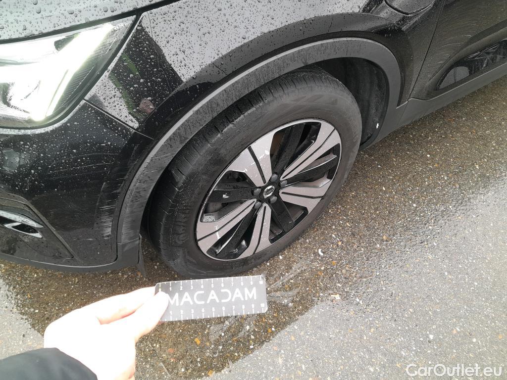  Volvo  XC 40 VOLVO XC40 / 2021 / 5P / todoterreno 1.5 T5 Recharge PHEV Plus Dark Auto #6