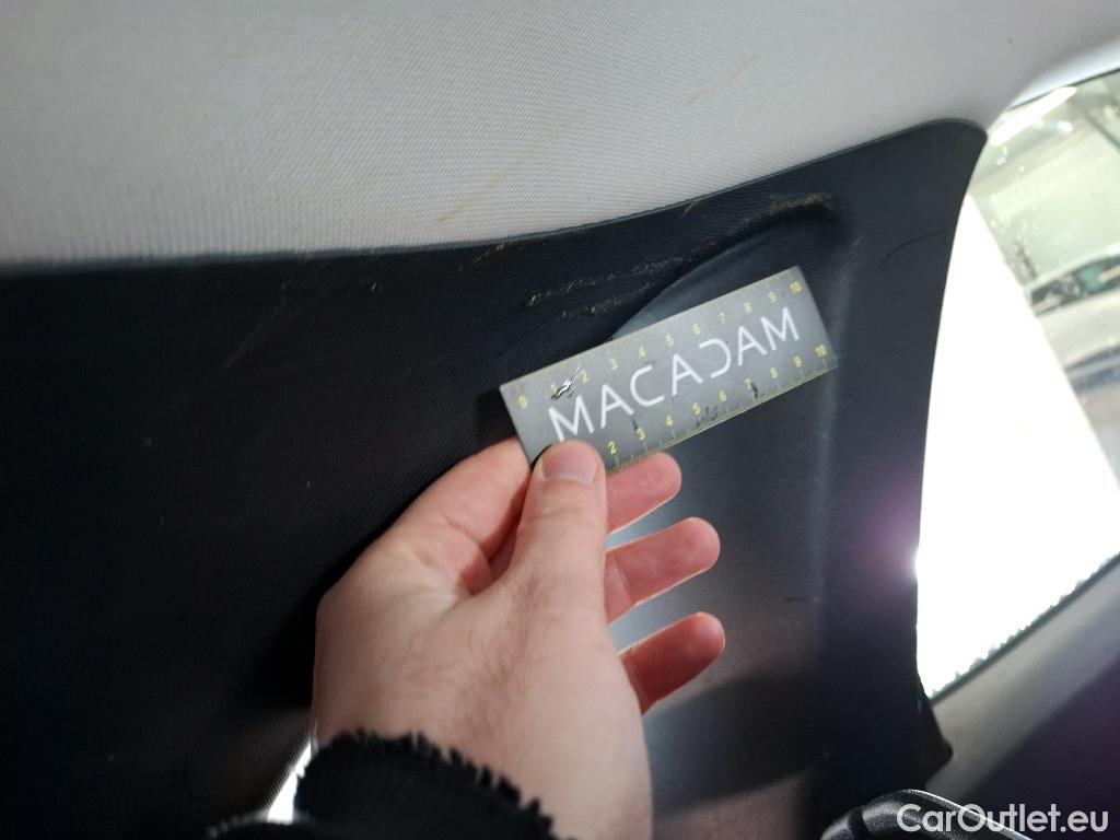  Ford  Kuga FORD  / 2019 / 5P / SUV 2.5 190 hybrid Flexifuel Pshift Titanium #26