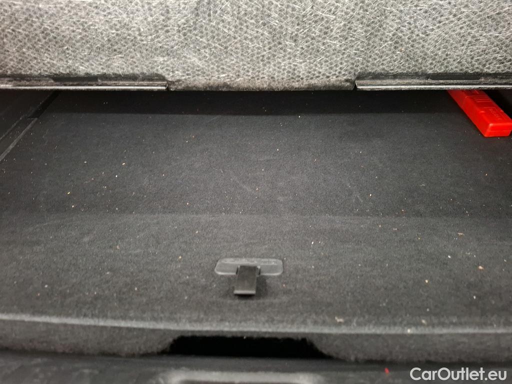  Audi  Q4 E-Tron  40 e-tron Executive 82kWh BVA #57