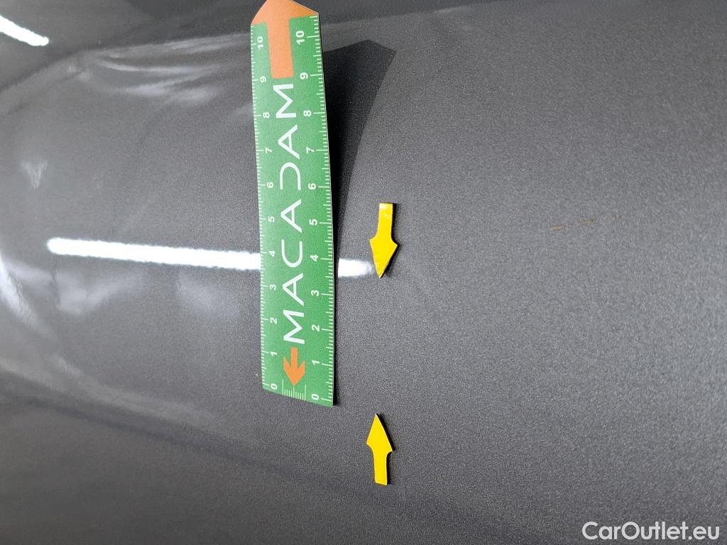  Mercedes  CLA-Klasse MERCEDES-BENZ CLA Coupe / 2019 / 4P / Coupé CLA 200 d AMG Line BA8 #18