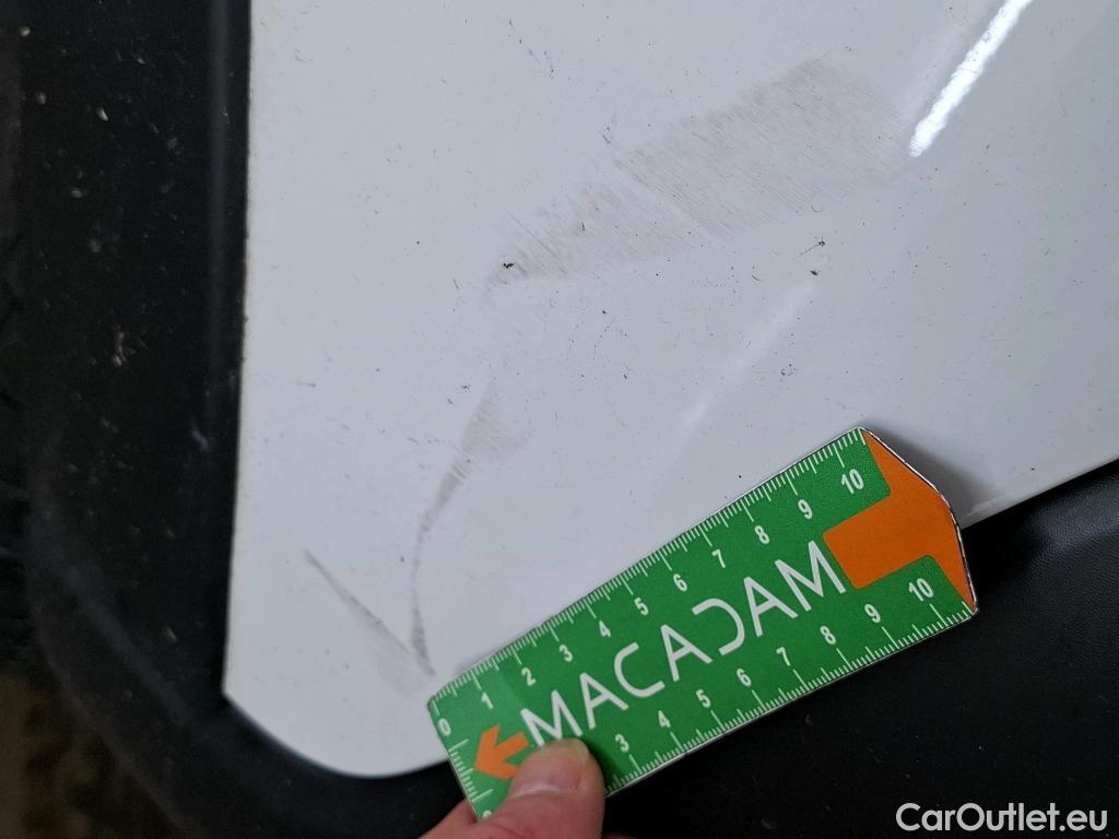  Citroen  C3  Société Feel 1.5 BlueHDI 100CV BVM6 E6dT #4