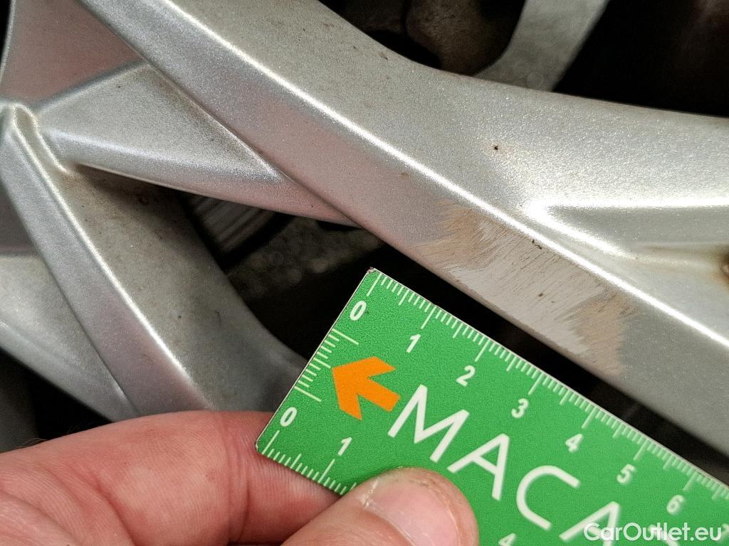  Fiat  500 FIAT   2015  3P  Berline Hybrid 10 BSG 70 ch Dolcevita #19