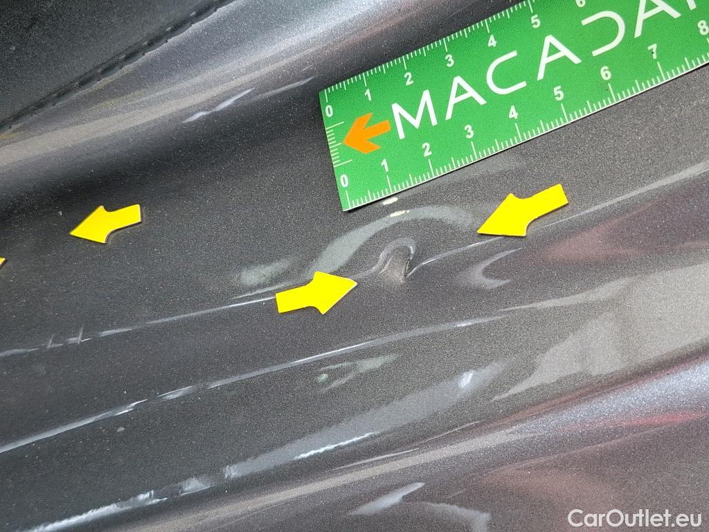  Mercedes  CLA-Klasse MERCEDES-BENZ CLA Coupe / 2019 / 4P / Coupé CLA 200 d AMG Line BA8 #2