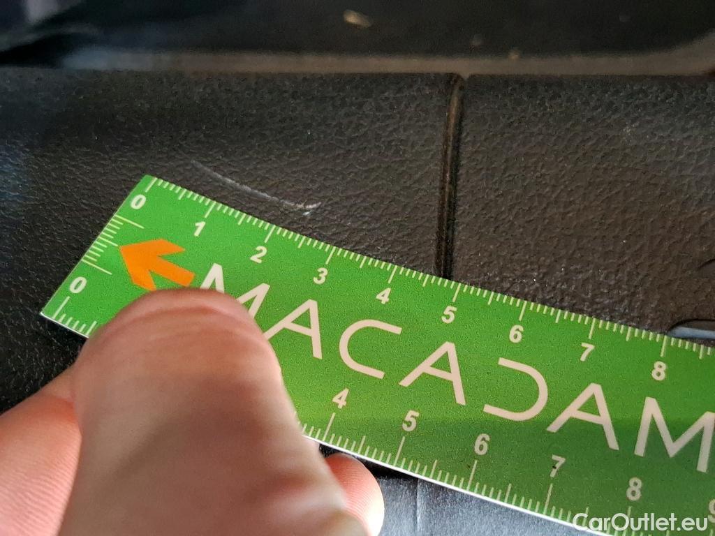  Mercedes  CLA-Klasse MERCEDES-BENZ CLA Coupe / 2019 / 4P / Coupé CLA 200 d AMG Line BA8 #13