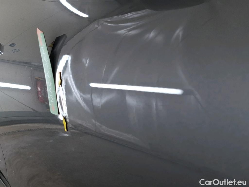  Mercedes  CLA-Klasse MERCEDES-BENZ CLA Coupe / 2019 / 4P / Coupé CLA 200 d AMG Line BA8 #17