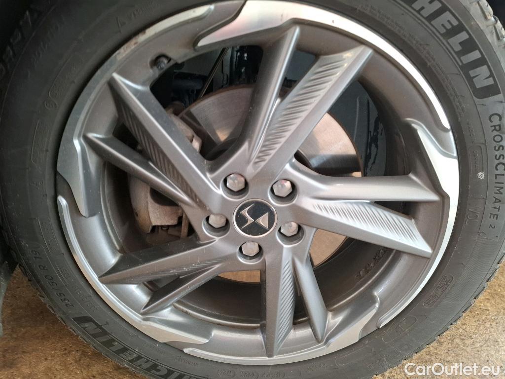  DS  DS7 DS DS 7 Crossback / 2017 / 5P / SUV E-TENSE 225 Business #10