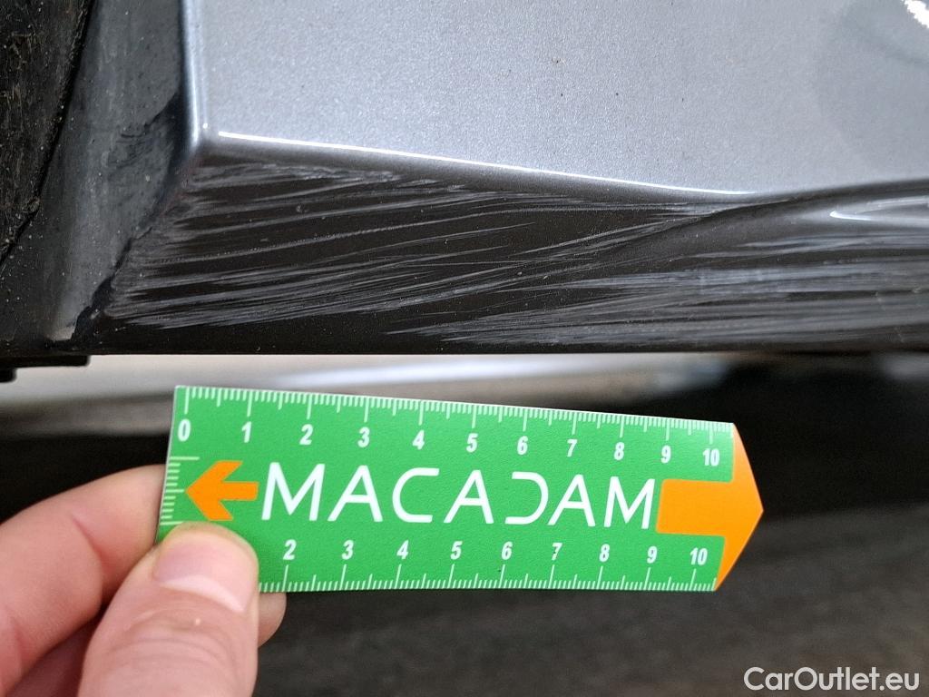  Mercedes  CLA-Klasse MERCEDES-BENZ CLA Coupe / 2019 / 4P / Coupé CLA 200 d AMG Line BA8 #9