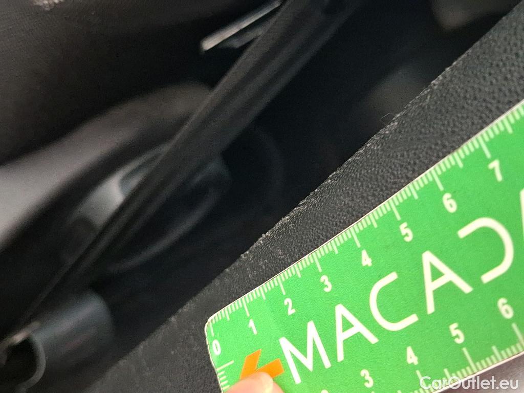  Citroen  C3  Société Feel 1.5 BlueHDI 100CV BVM6 E6dT #6