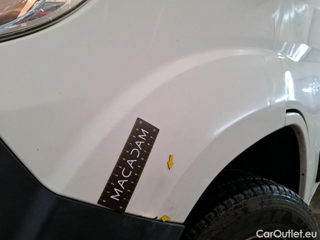  Citroen  Jumper CITROEN  VU 4p Fourgon 30 L2H2 BlueHDi 130 BVM6 Club #17