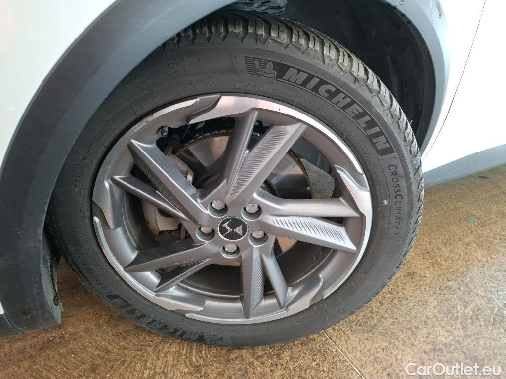  DS  DS7 DS DS 7 Crossback / 2017 / 5P / SUV E-TENSE 225 Business #9