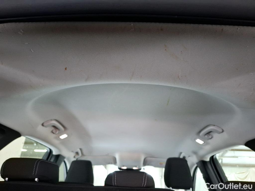  Ford  Kuga FORD  / 2019 / 5P / SUV 2.5 190 hybrid Flexifuel Pshift Titanium #1