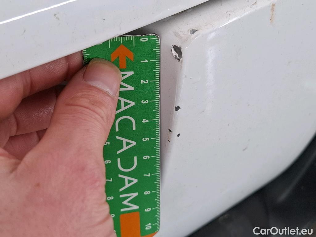  Citroen  C3  Société Feel 1.5 BlueHDI 100CV BVM6 E6dT #3