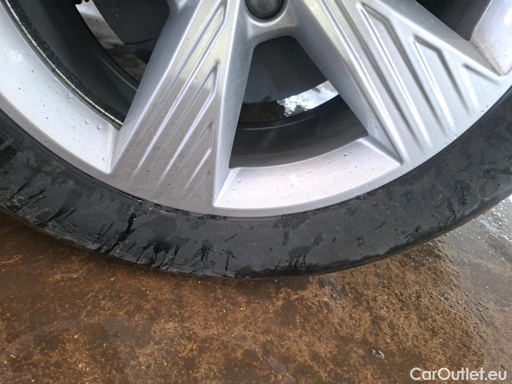  Audi  Q4 E-Tron  40 e-tron Executive 82kWh BVA #39