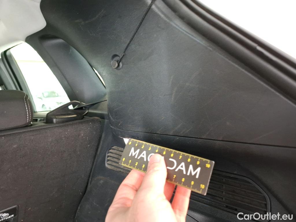  Ford  Kuga FORD  / 2019 / 5P / SUV 2.5 190 hybrid Flexifuel Pshift Titanium #23