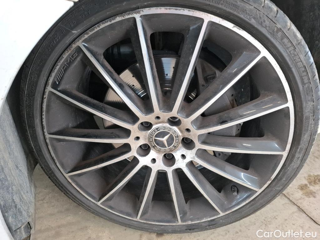  Mercedes  E-Klasse MERCEDES-BENZ Classe E Berline / 2020 / 4P / Berline 2.0 E 220 D AMG LINE AUTO #18