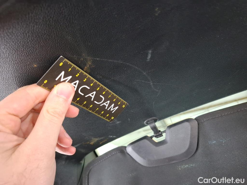  Ford  Kuga FORD  / 2019 / 5P / SUV 2.5 190 hybrid Flexifuel Pshift Titanium #28