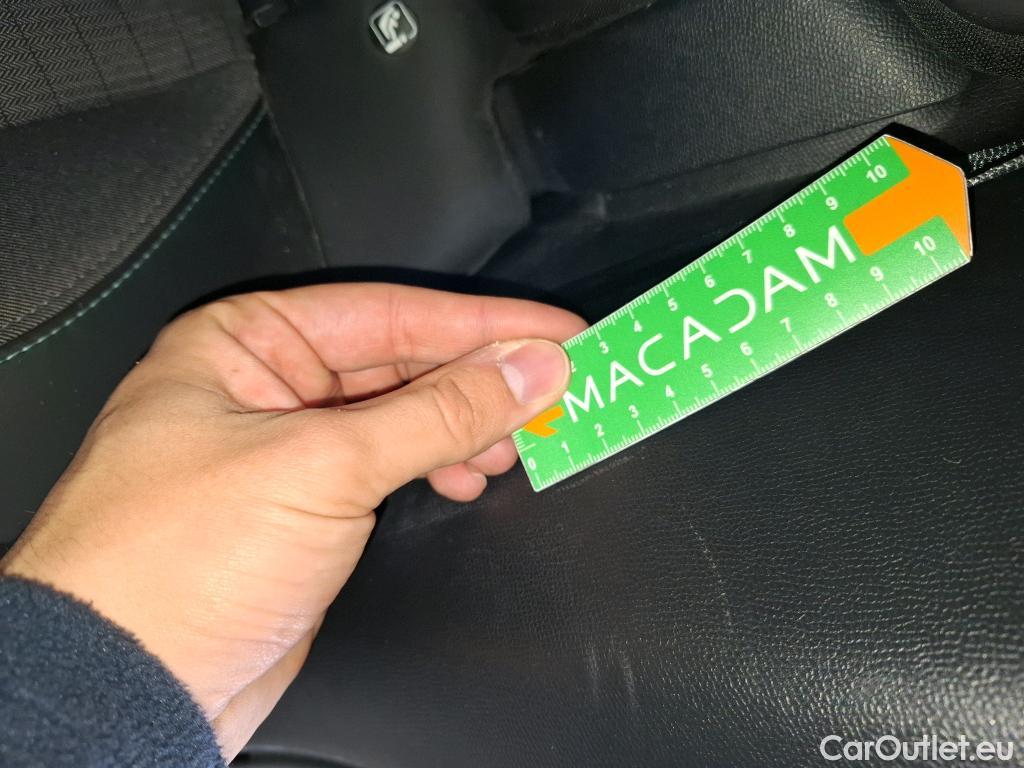  Peugeot  208  Allure Business 1.2 PureTech 100CV BVM6 E6d #26