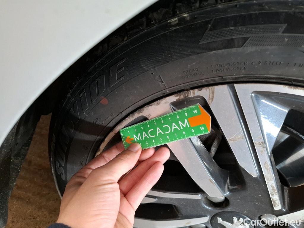  Peugeot  208  Allure Business 1.2 PureTech 100CV BVM6 E6d #12