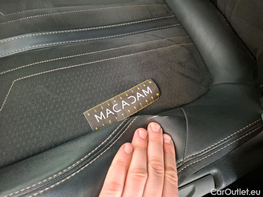  Peugeot  5008  GT Line 1.5 HDi 130CV BVA8 E6dT #19