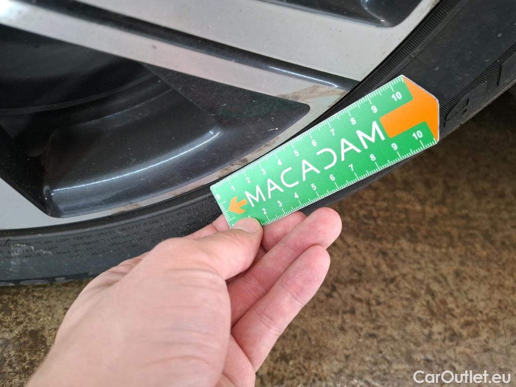  Peugeot  208  Allure Business 1.2 PureTech 100CV BVM6 E6d #23