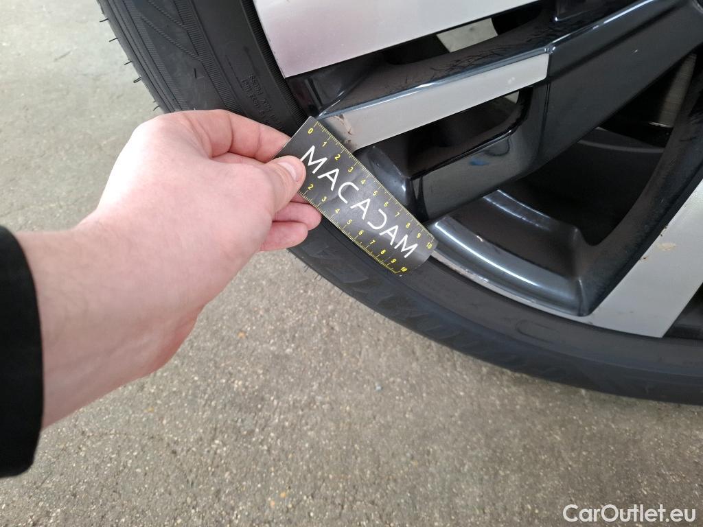  Peugeot  5008  GT Line 1.5 HDi 130CV BVA8 E6dT #42