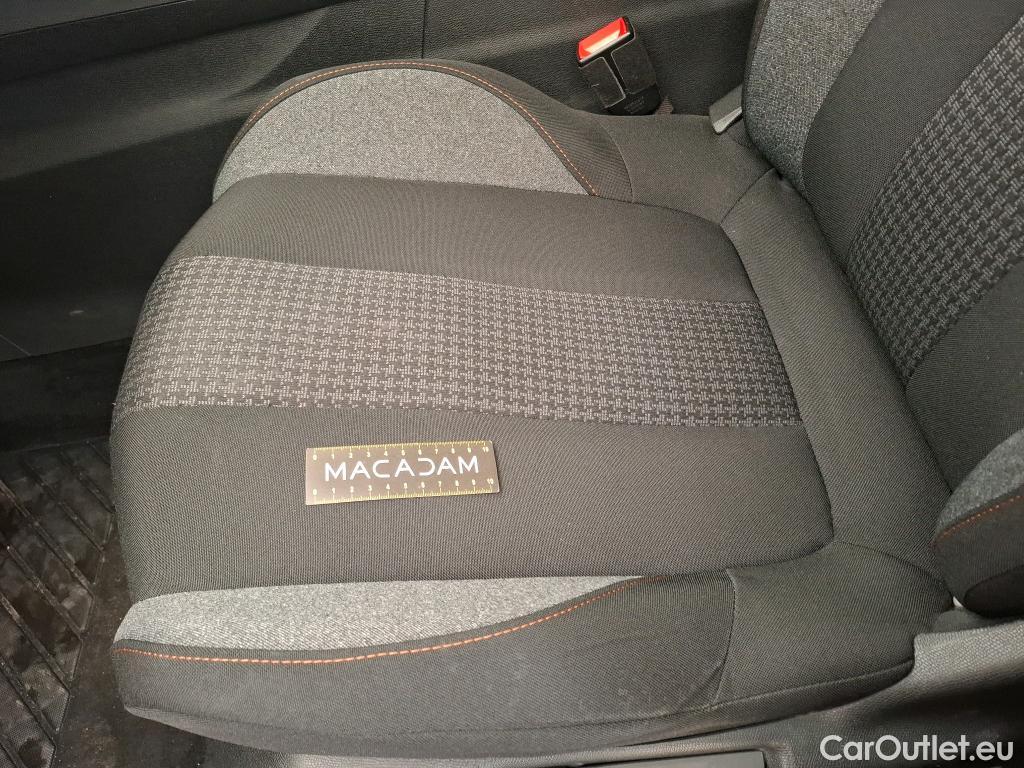  Peugeot  3008  Active Business 1.5 HDi 130CV BVA8 E6d #14