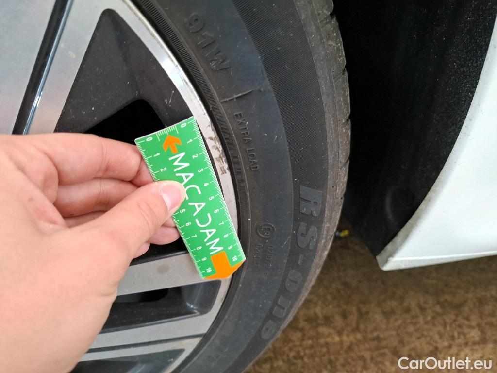  Peugeot  208  Allure Business 1.2 PureTech 100CV BVM6 E6d #22