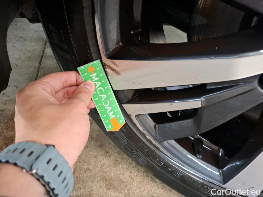  Peugeot  3008  II Allure 1.5 HDi 130CV BVA8 E6d #35