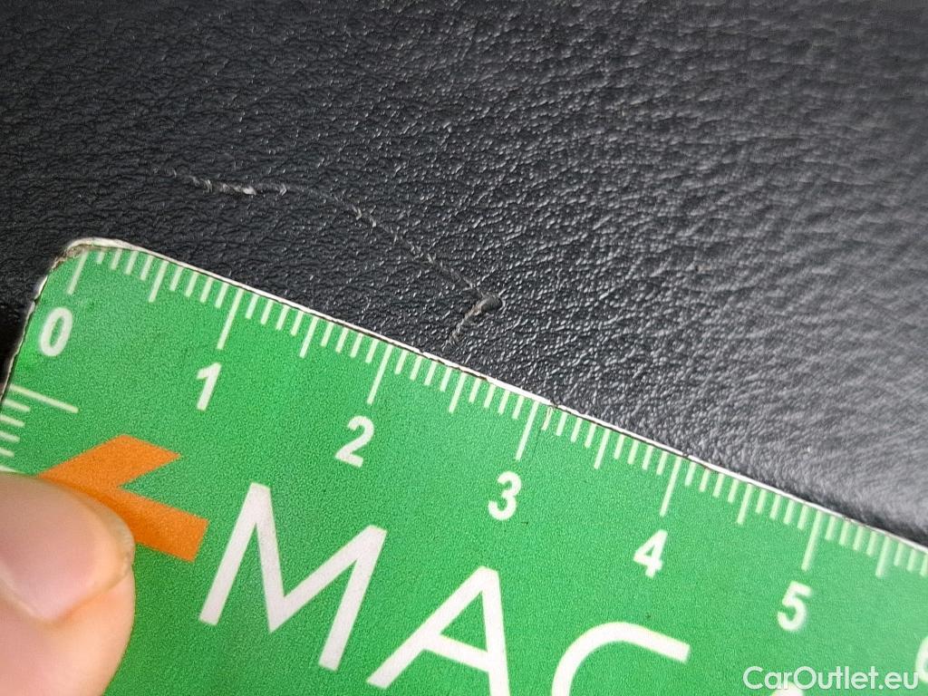  Nissan  Qashqai NISSAN  / 2021 / 5P / Crossover 1.3 MHEV 158ch Xtronic N-Style(SP) #26