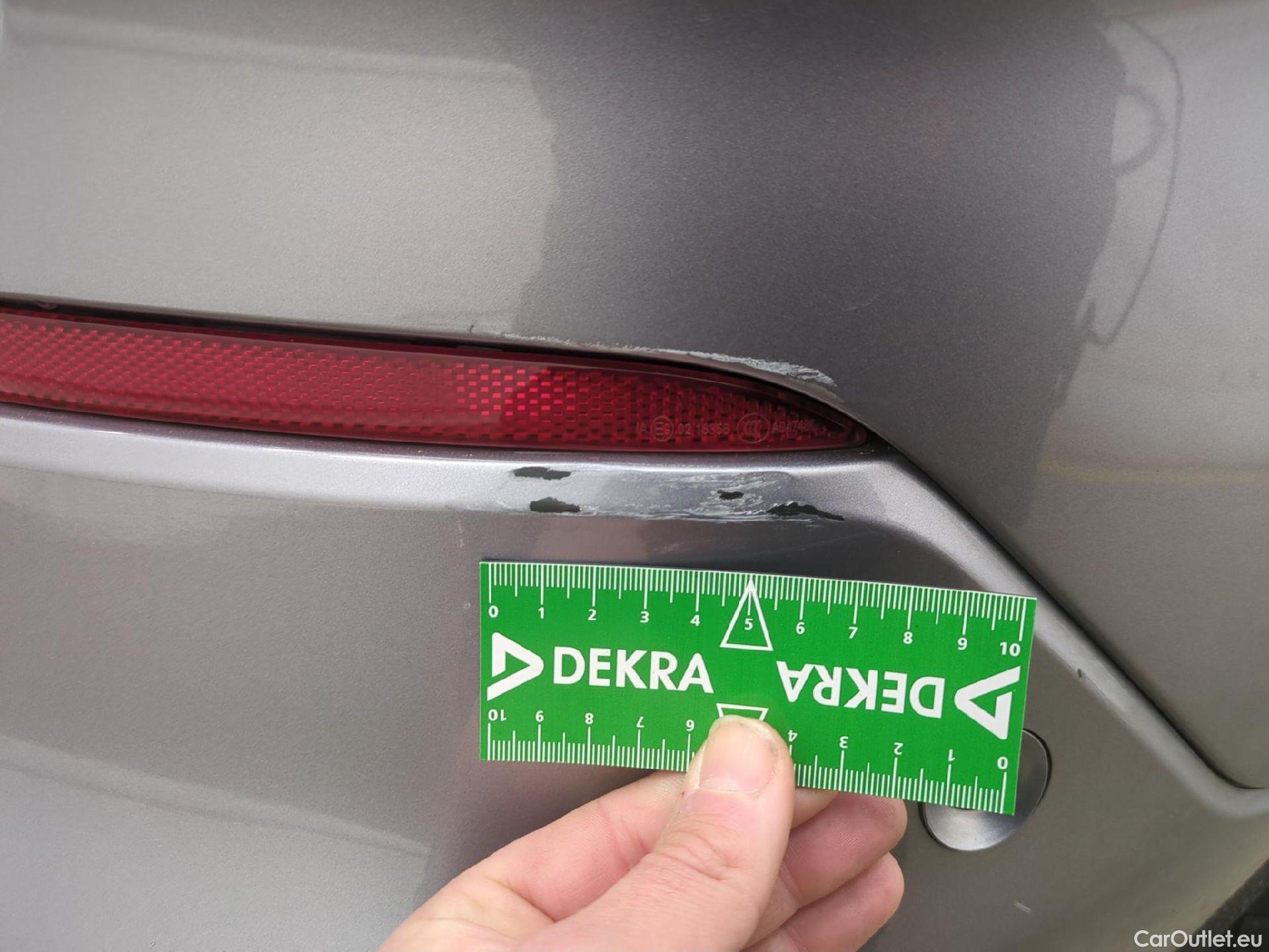  Opel   Grandland X Grandland X Business Elegance 1.5 130CV BVA8 6E #19