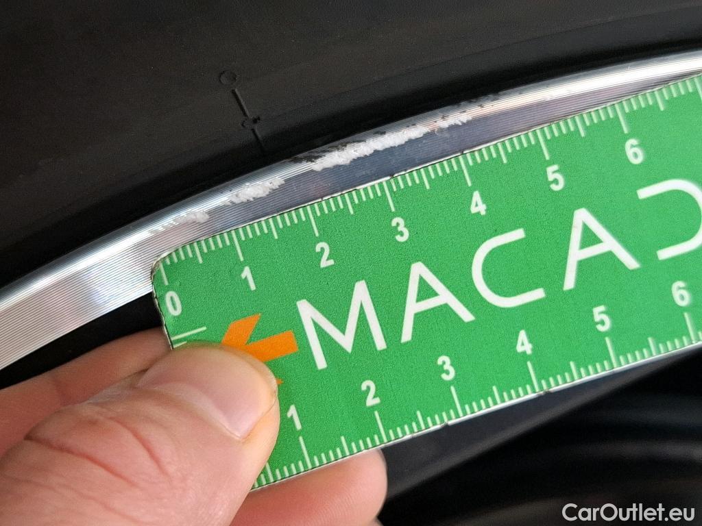  Nissan  Qashqai NISSAN  / 2021 / 5P / Crossover 1.3 MHEV 158ch Xtronic N-Style(SP) #18