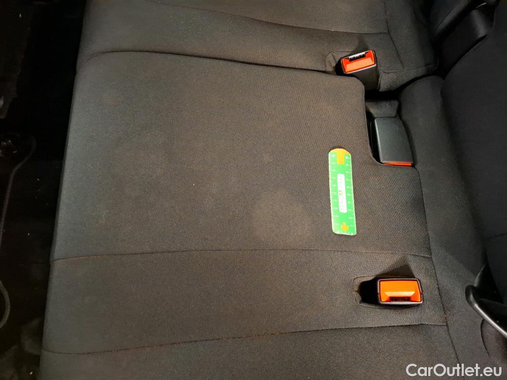  Peugeot  3008  II Style 1.2 PureTech 130CV BVA8 E6d #18