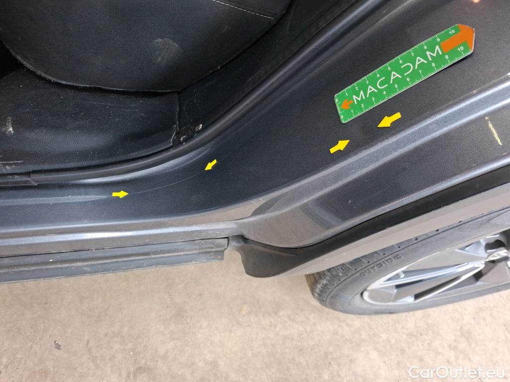  Nissan  Qashqai NISSAN  / 2021 / 5P / Crossover 1.3 MHEV 158ch Xtronic N-Style(SP) #30