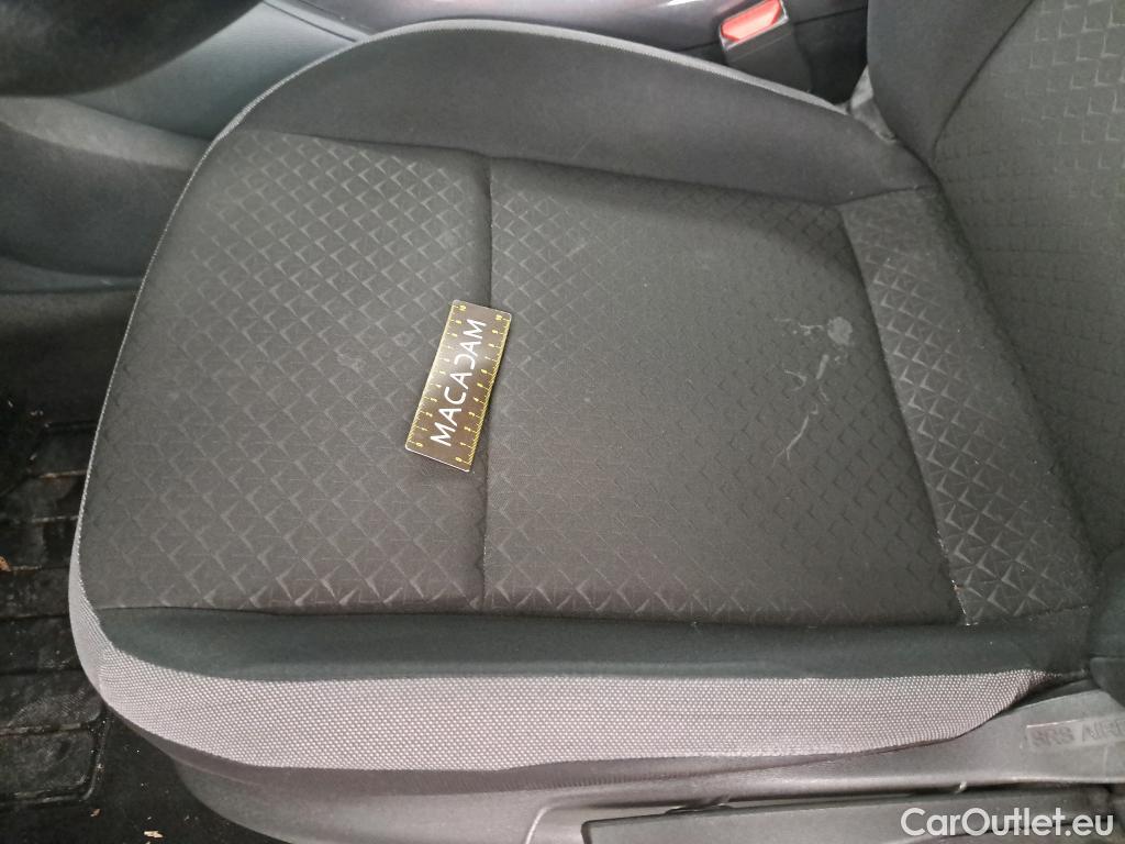  Nissan  Juke NISSAN  / 2019 / 5P / Crossover DIG-T 114 DCT N-Connecta #10