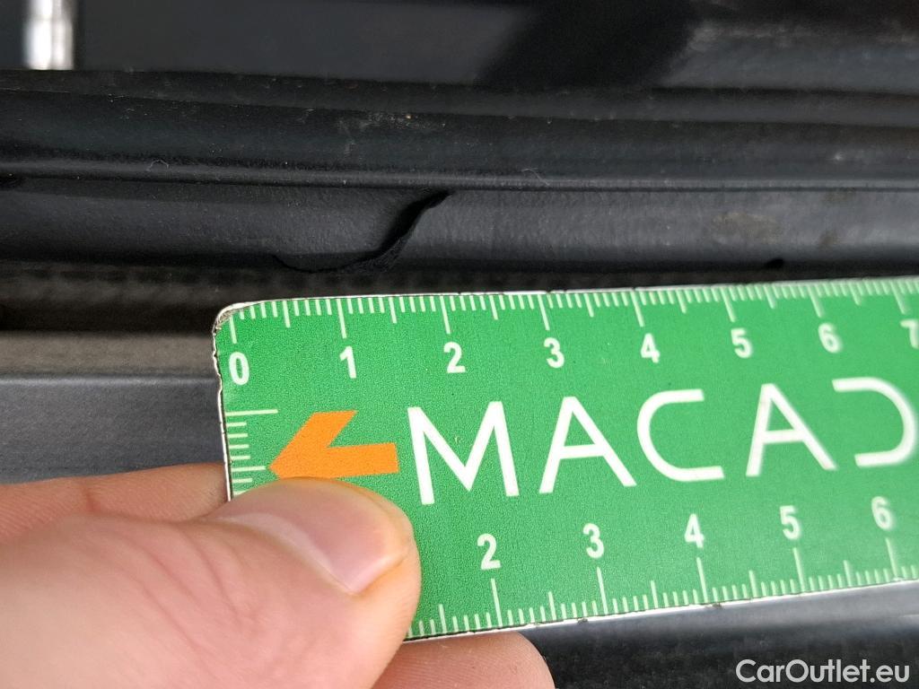  Nissan  Qashqai NISSAN  / 2021 / 5P / Crossover 1.3 MHEV 158ch Xtronic N-Style(SP) #35