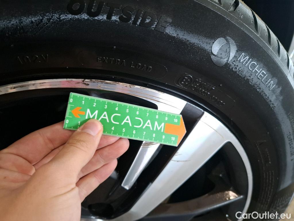  Peugeot  3008  II Allure 1.5 HDi 130CV BVA8 E6d #20