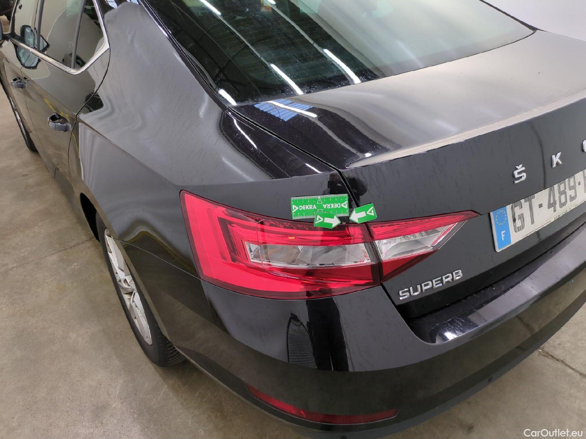  Skoda  Superb  Berline Business 2.0 TDI 150CV BVA7 E6d #43