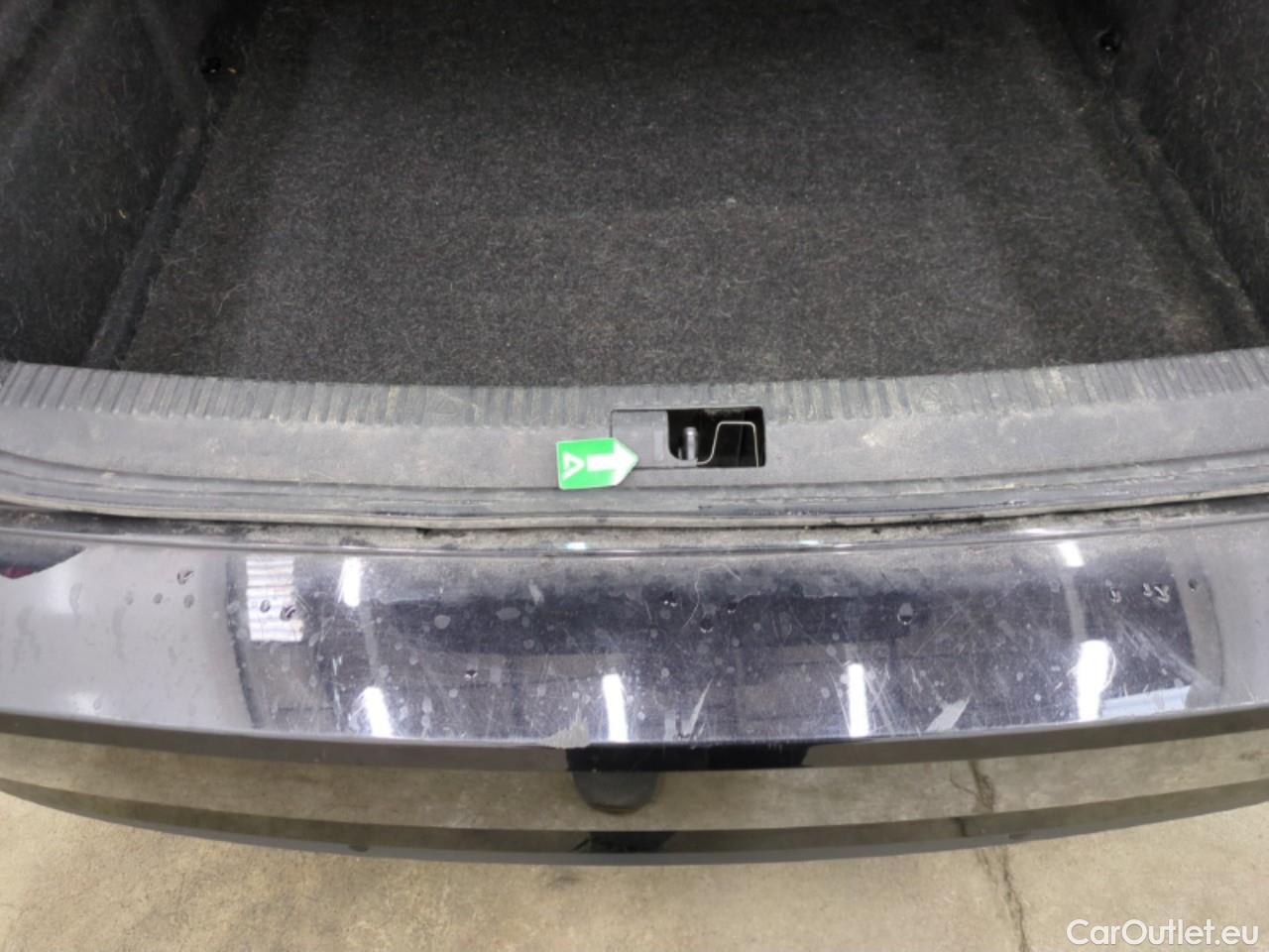  Skoda  Superb  Berline Business 2.0 TDI 150CV BVA7 E6d #2