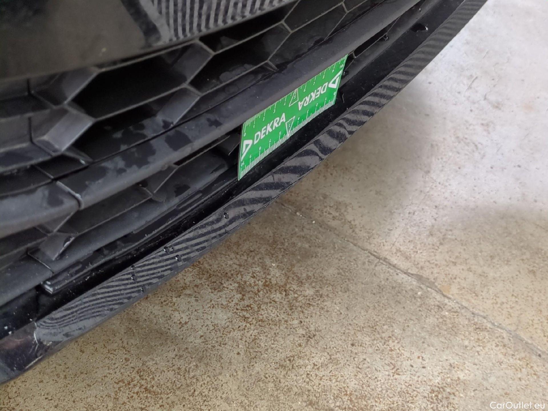  Skoda  Superb  Berline Business 2.0 TDI 150CV BVA7 E6d #24