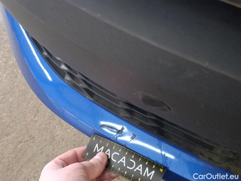  Toyota  C-HR TOYOTA  / 2016 / 5P / SUV 2.0 HYBRIDE 184 COLLECTION #3