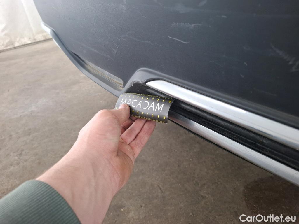  Toyota  C-HR TOYOTA  / 2016 / 5P / SUV 2.0 HYBRIDE 184 COLLECTION #8