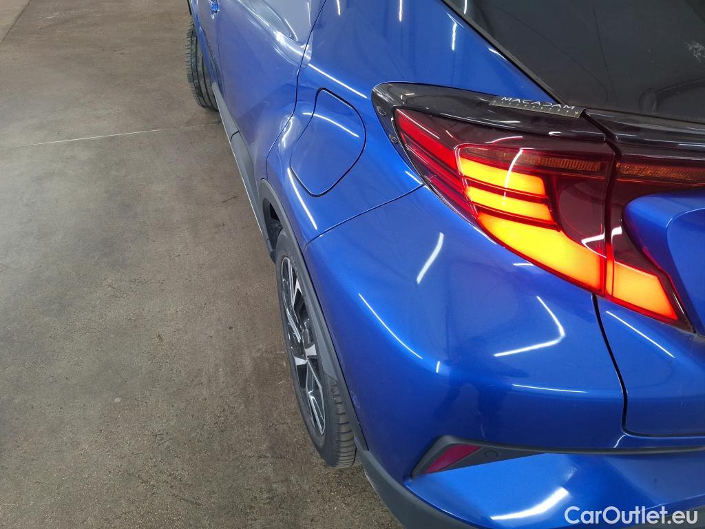  Toyota  C-HR TOYOTA  / 2016 / 5P / SUV 2.0 HYBRIDE 184 COLLECTION #29