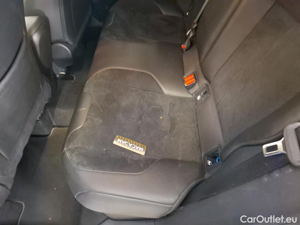  Toyota  C-HR TOYOTA  / 2016 / 5P / SUV 2.0 HYBRIDE 184 COLLECTION #26