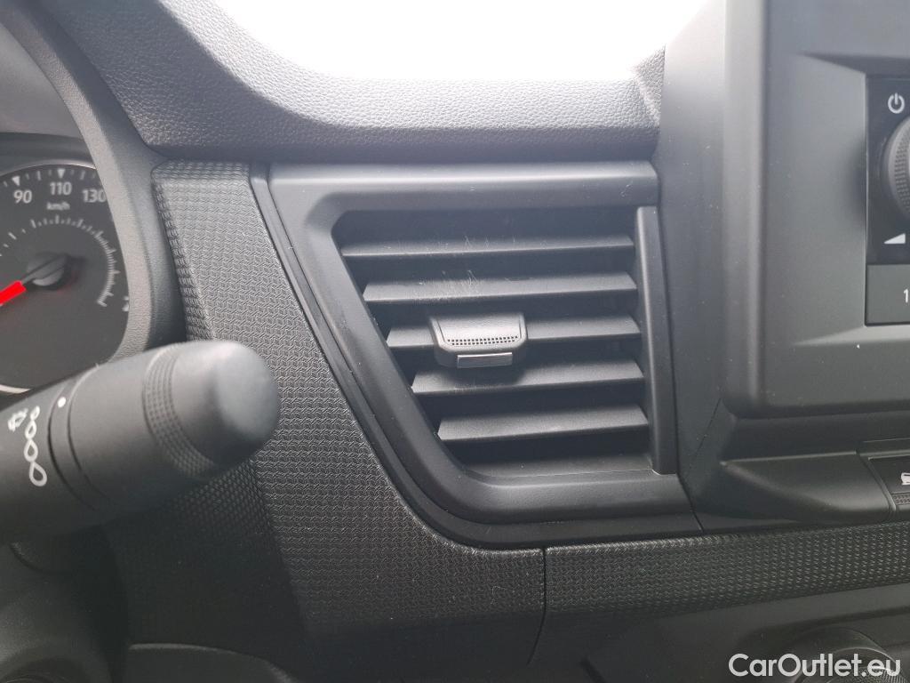  Renault  Trafic  III Fourgon L2H1 3T Confort 2.0 dCi 130CV BVM6 E6d #1